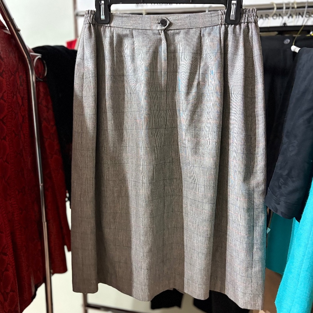 Gilmore skirt size 10